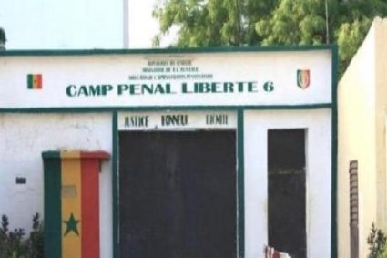 En grève de la faim, 20 détenus du Camp Pénal envoyés à la prison de Kaolack