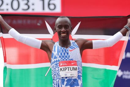 Tragédie au Kenya : Décès de Kelvin Kiptum, espoir olympique, dans un accident